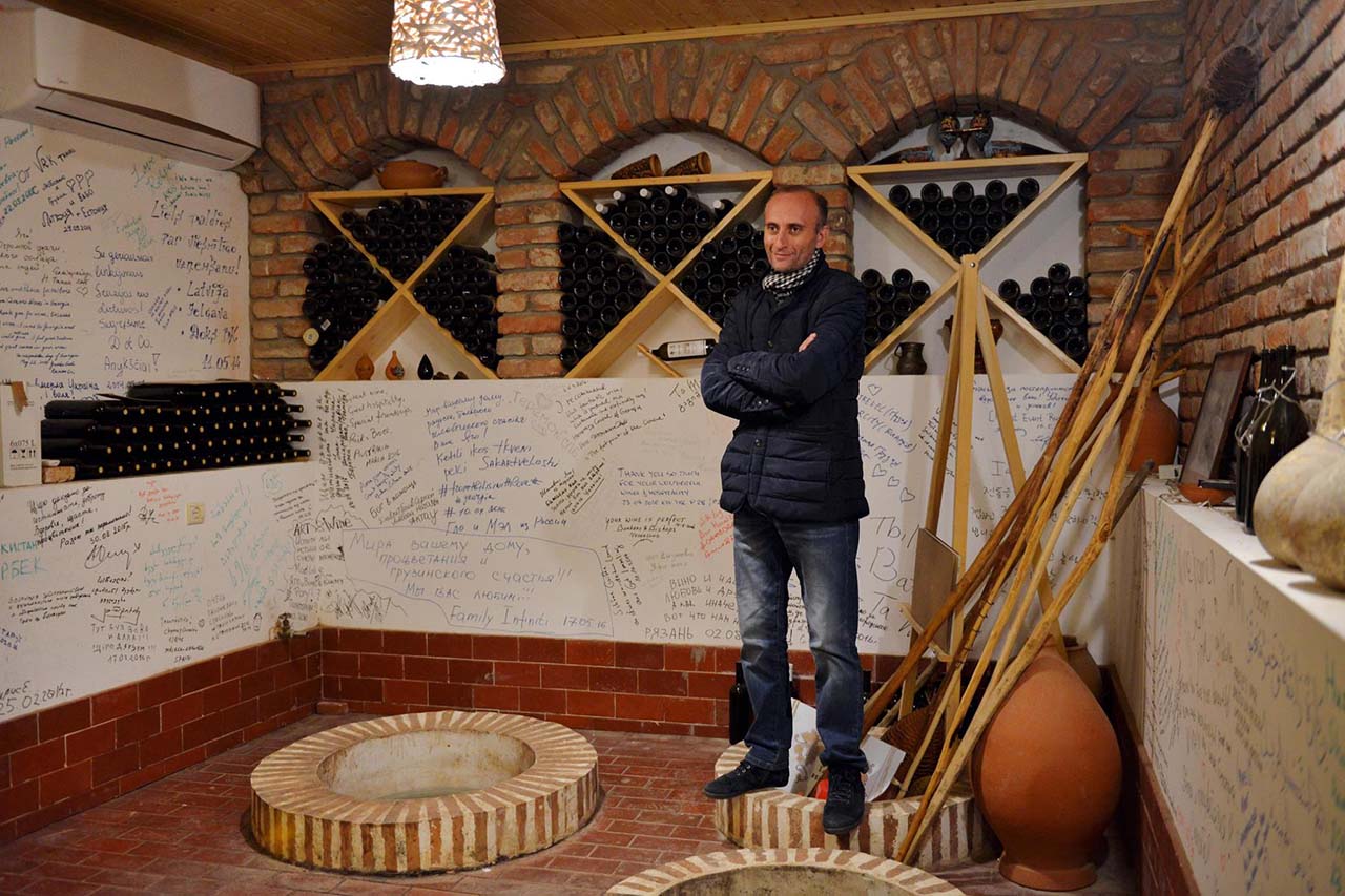 Iago leading a wine tour